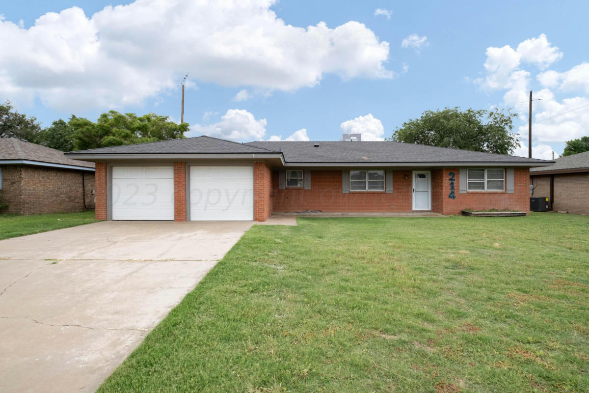 214 ELM ST, HEREFORD, TX 79045, photo 1 of 24