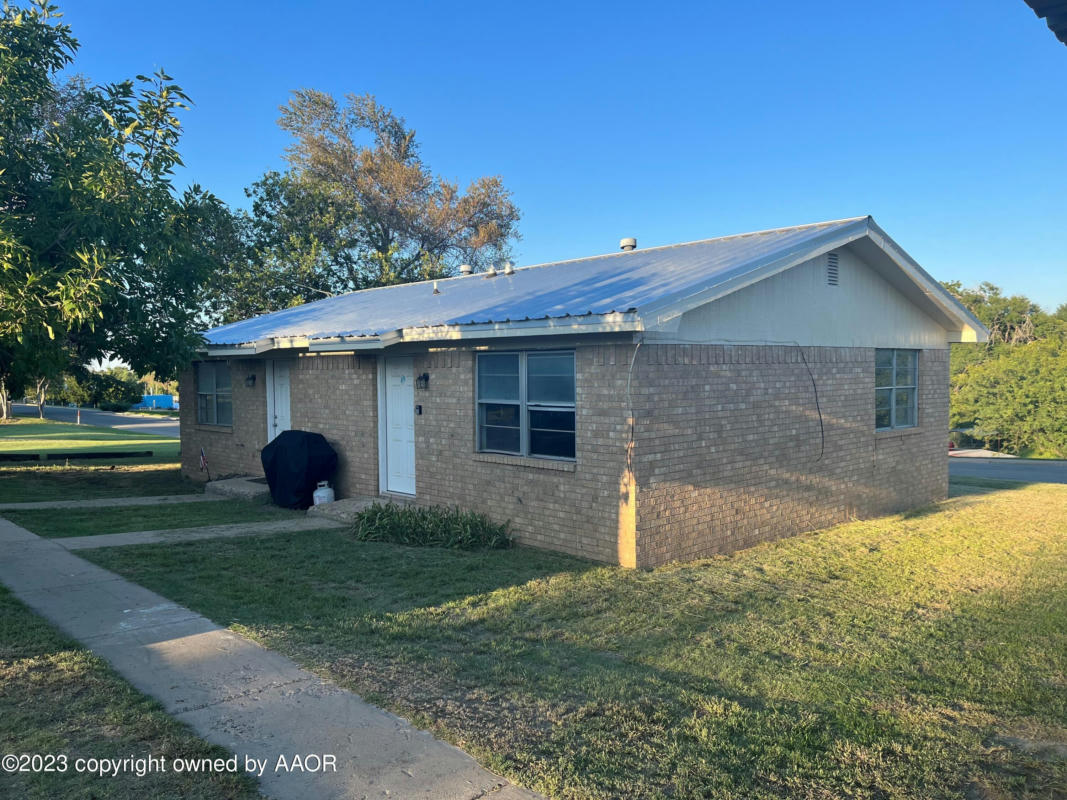 906 BIRCH ST, CANADIAN, TX 79014, photo 1 of 9