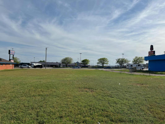 2116 AVENUE F NW, CHILDRESS, TX 79201 - Image 1